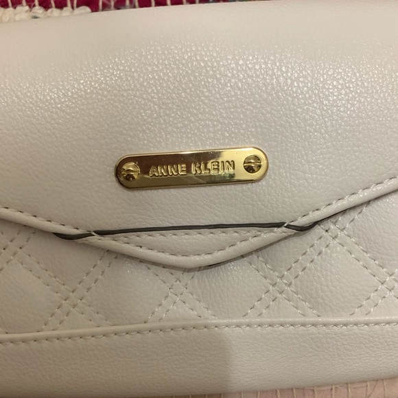 Anne Klein White Stitched Purse - Picture 2 of 3